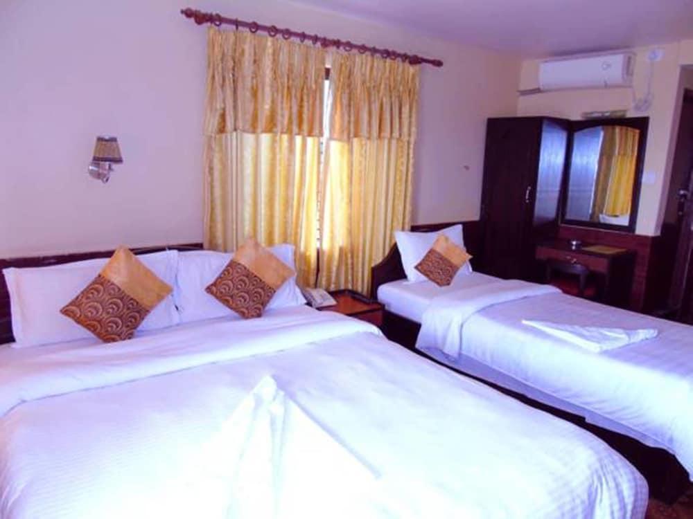 Hotel Trip פוקהרה מראה חיצוני תמונה