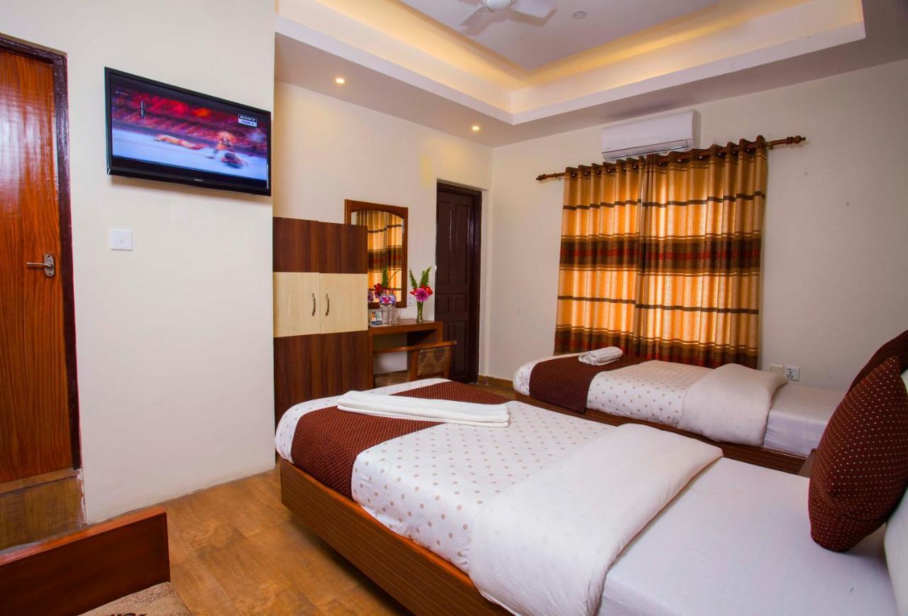 Hotel Trip פוקהרה מראה חיצוני תמונה