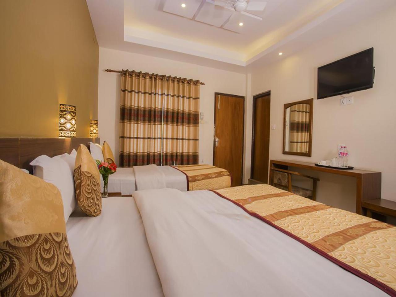 Hotel Trip פוקהרה מראה חיצוני תמונה